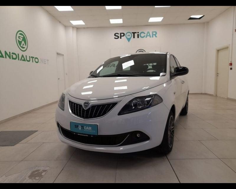 Lancia Ypsilon III 2021 1.0 firefly hybrid Gold s&s 70cv