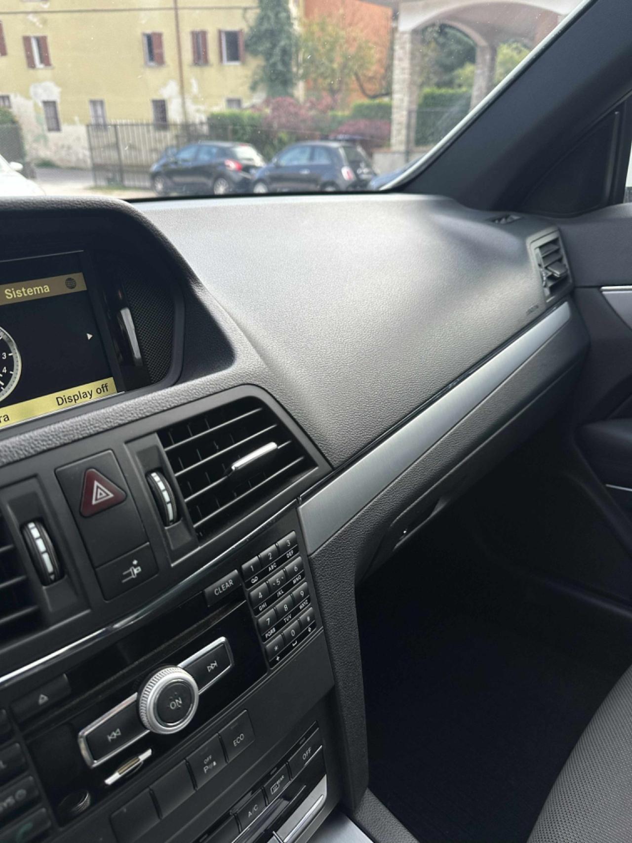 Mercedes-benz E 250 CDI FULLOPT UNICOPR KMCERT