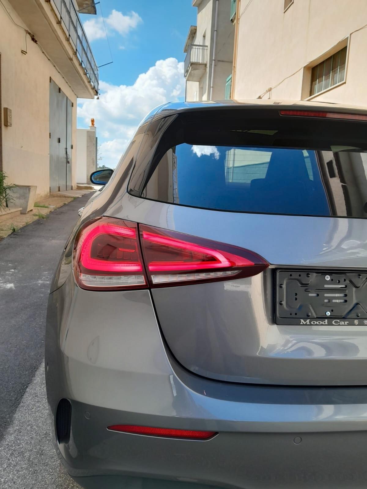 Mercedes-benz A 180 A 180 d Automatic Premium