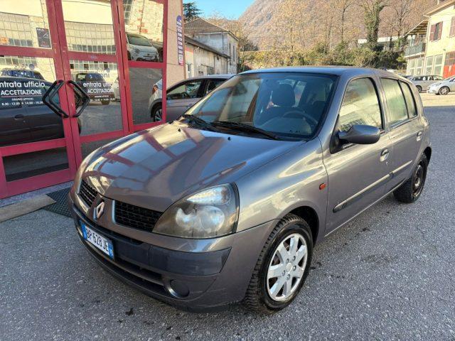 RENAULT Clio 1.2 16V cat 5 porte ADATTA A NEOPATENTATI