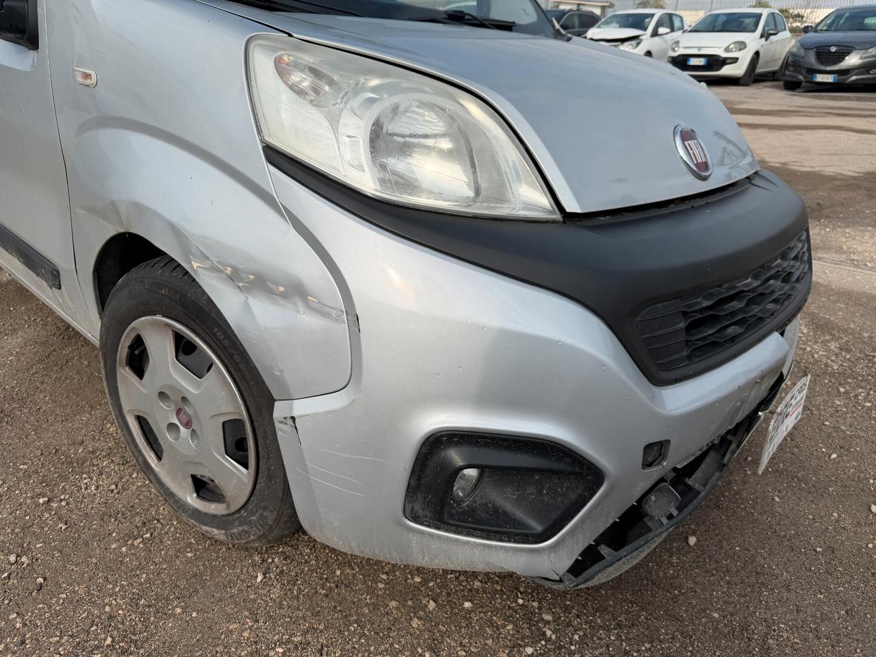 FIAT QUBO 2017 1.4 NATURAL/POWER 70 CV *SINISTRATO