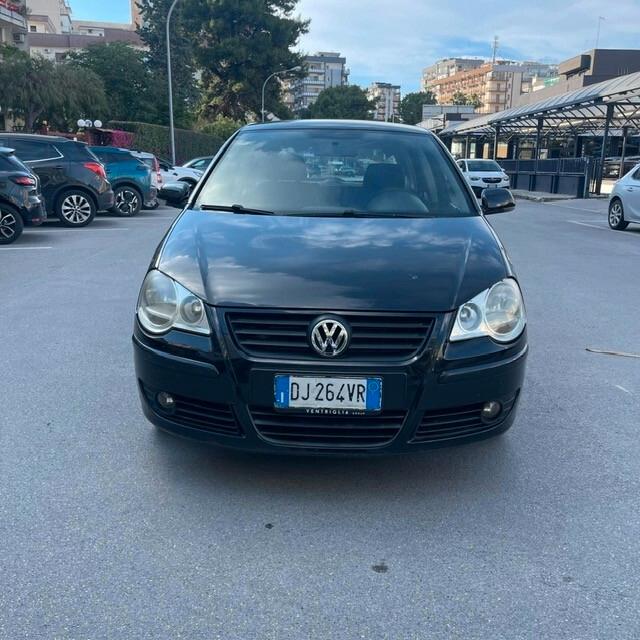 Volkswagen Polo 1.2 5P NEOPATENTATI