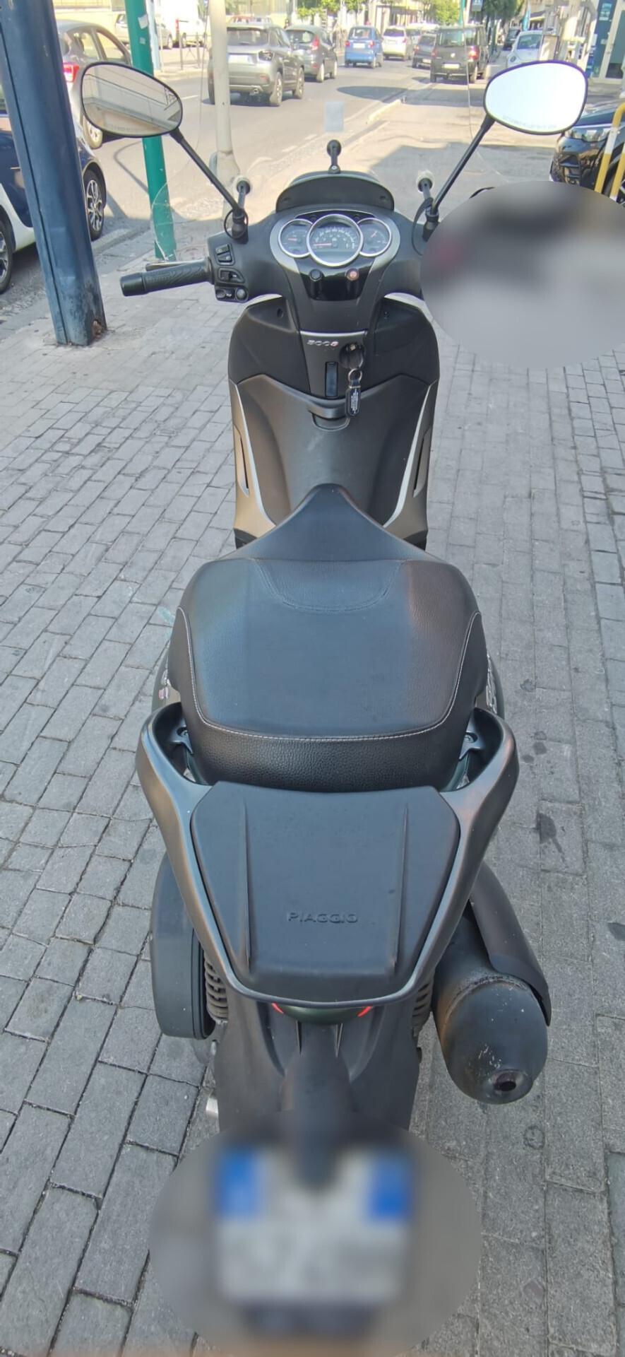Piaggio Beverly 300 del 2020 USATO