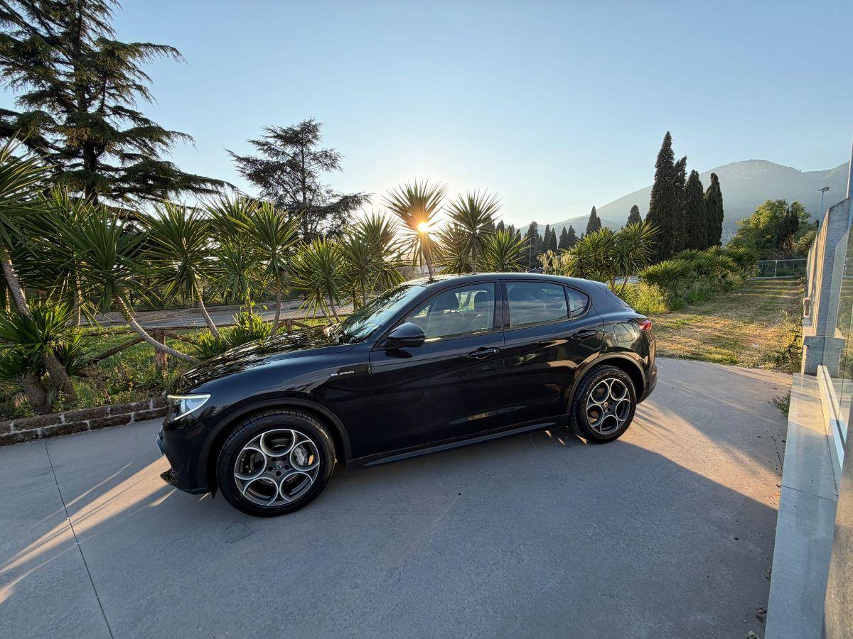 ALFA ROMEO - Stelvio van- 2.2 T.diesel 160CV AT8 RWD Super