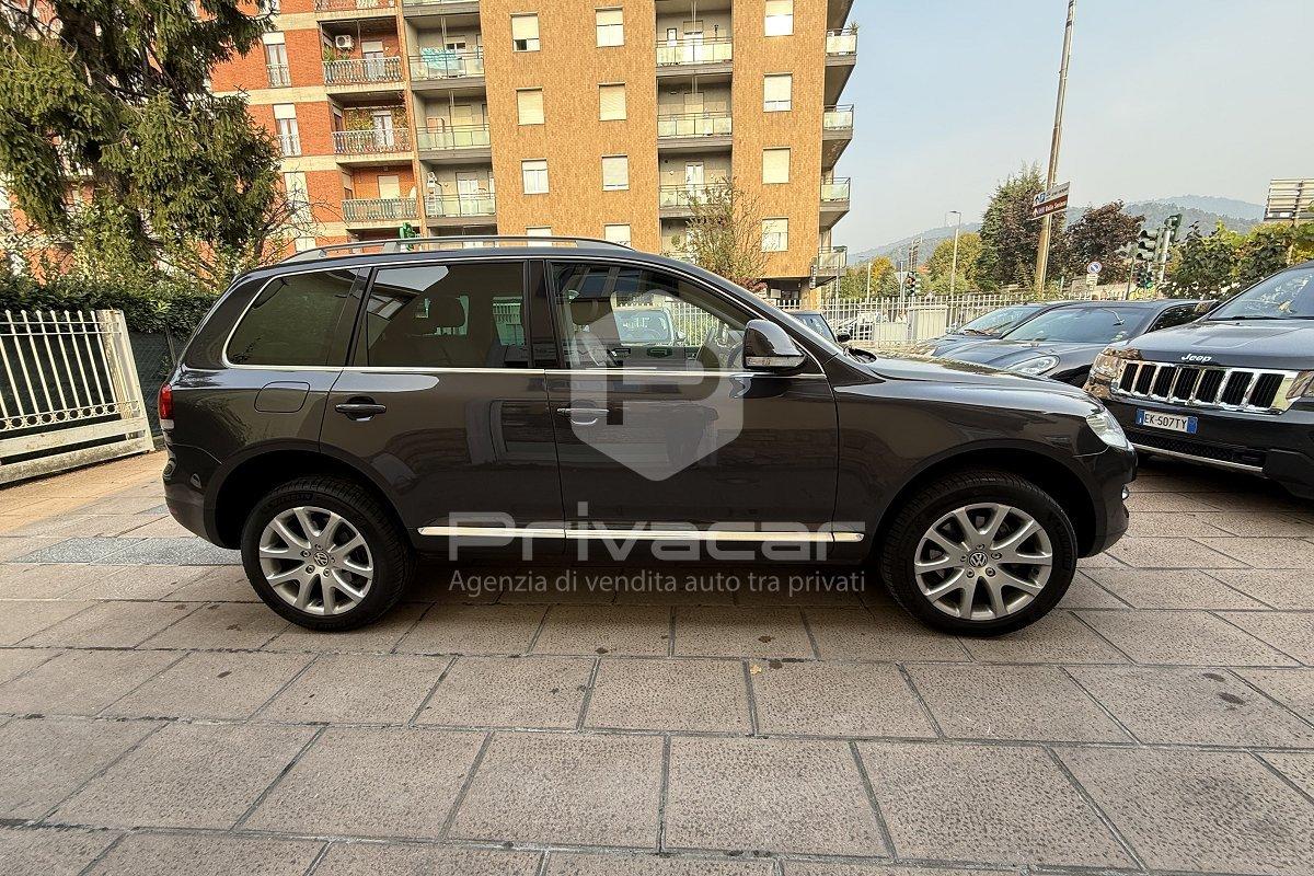VOLKSWAGEN Touareg 3.0/240CV V6 TDI DPF tip. Executive