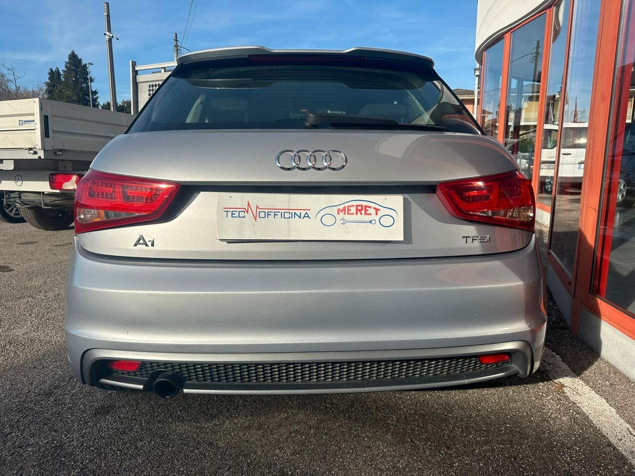 Audi A1 1.2 TFSI S-line