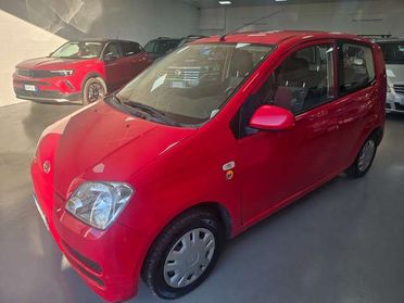 Daihatsu Cuore Cuore 2003 3p 1.0 12v SX(CLIMA . SERVOSTERZO)