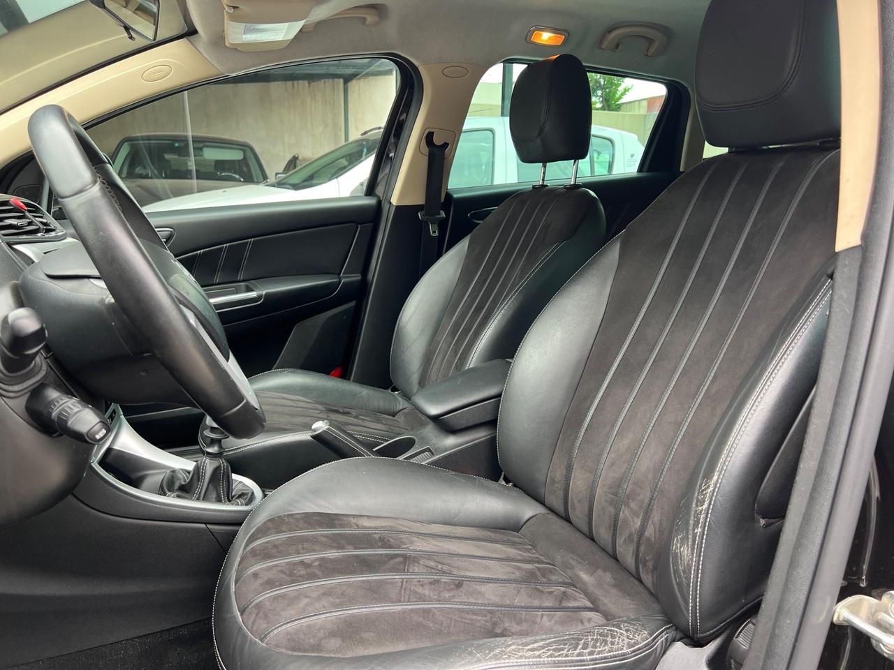Lancia Delta 1.4 T-Jet 120 CV Platino Ecochic GPL