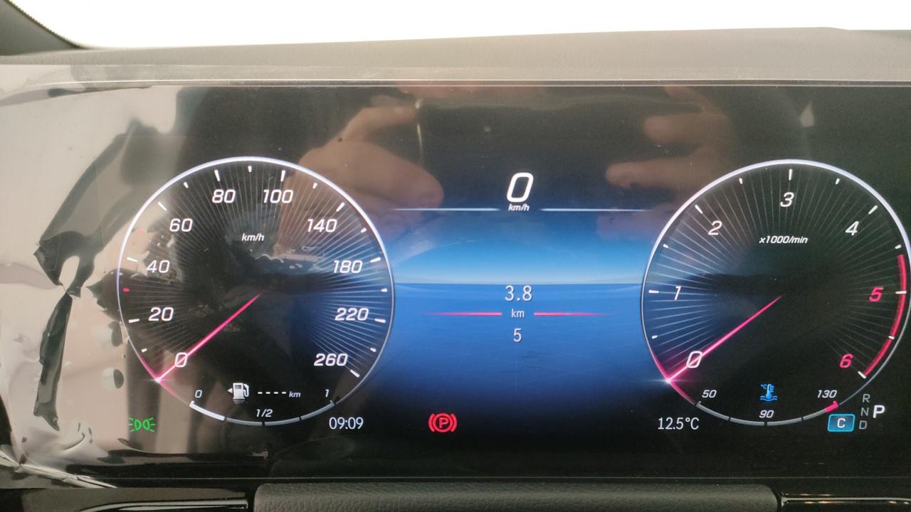 Mercedes-Benz GLA 200 d automatic