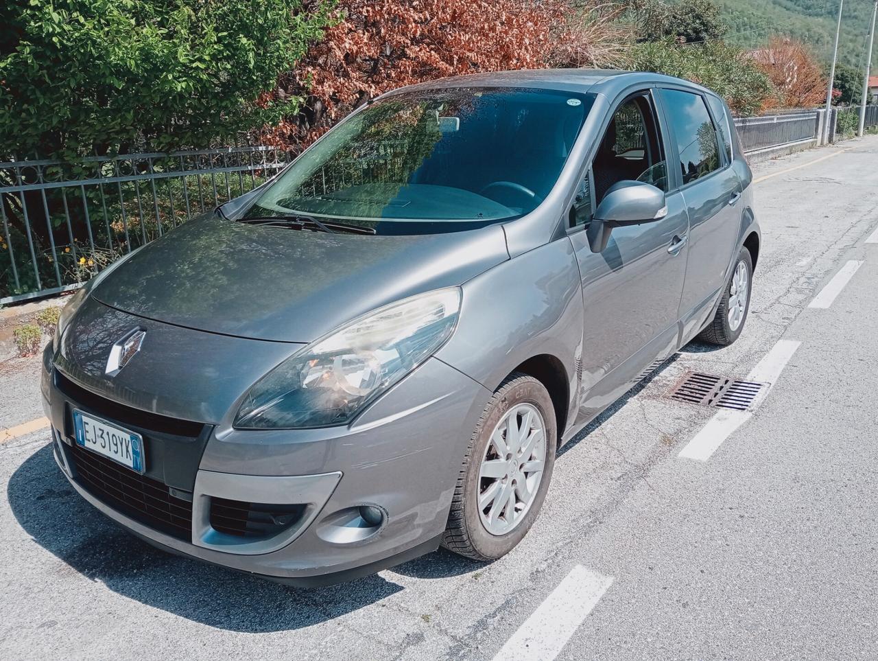 Renault Scenic Scénic X-Mod 1.6 Attractive