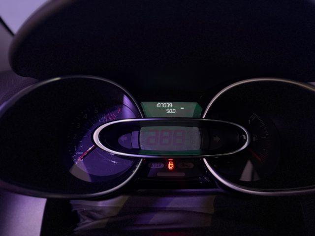 RENAULT Clio TCe 12V 90CV Start&Stop 5 porte Energy Excite