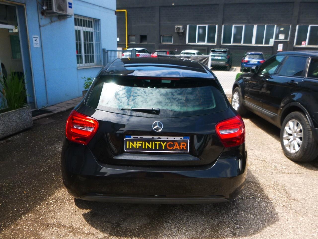 Mercedes-benz A 180 A 180 d Premium