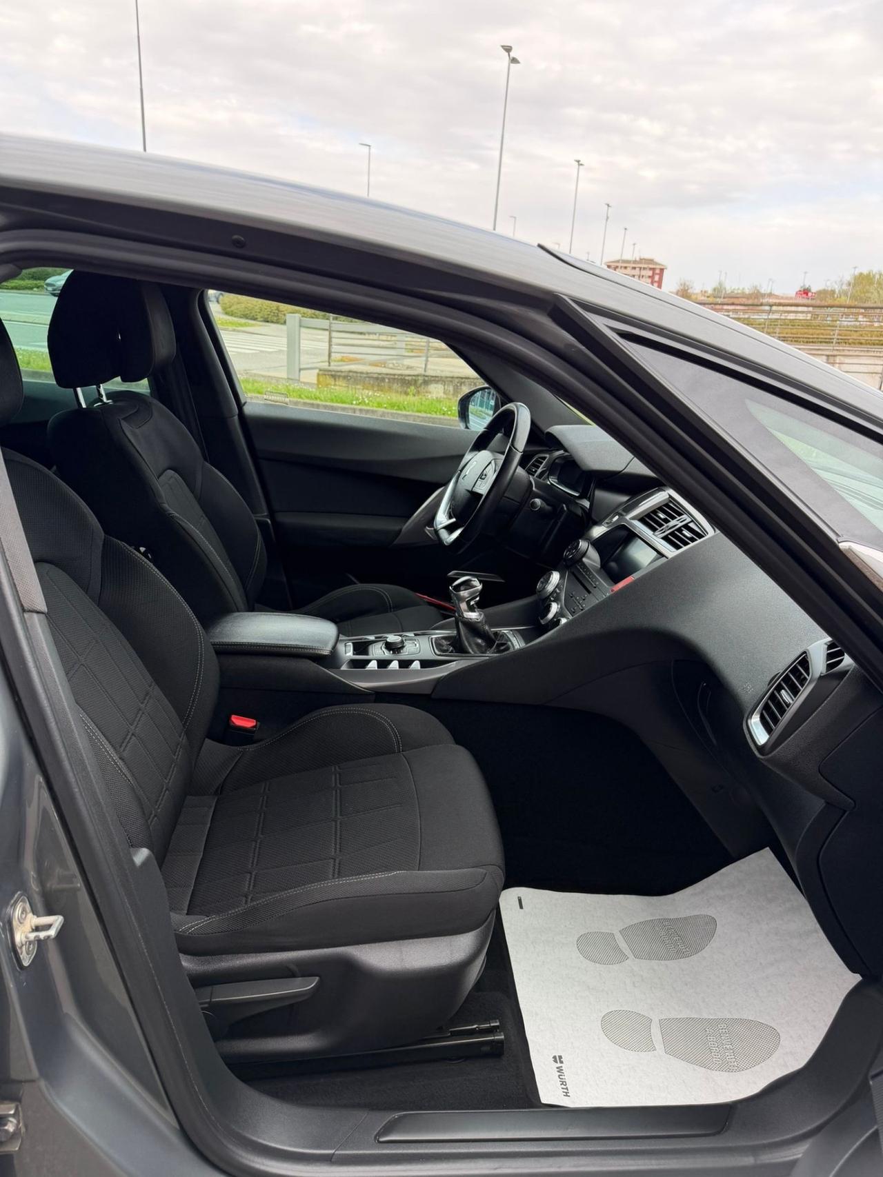 Ds DS5 5 2.0 HDi 160 Business