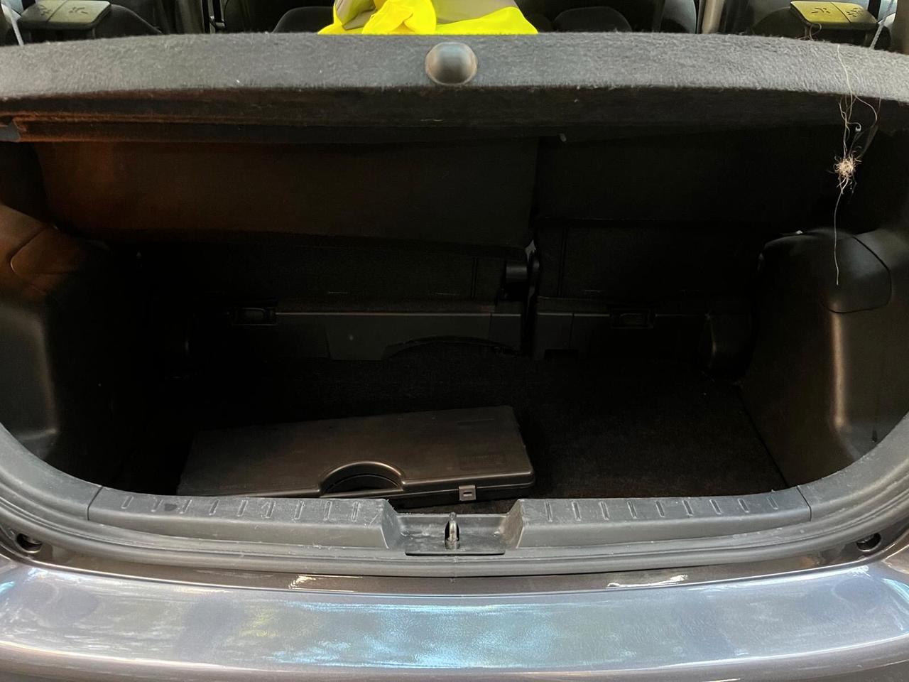 Toyota Yaris 1.0 5 porte Sol