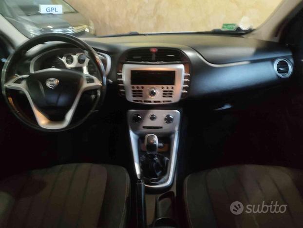 LANCIA Delta 1.4 T-Jet 120 CV Gold Ecochic GPL
