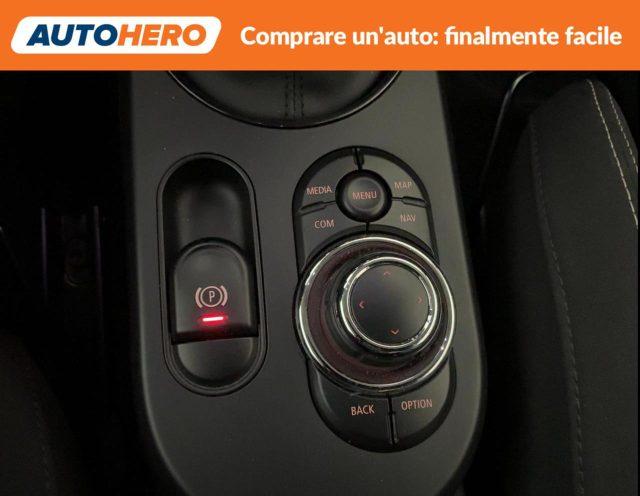 MINI Cooper SE Essential