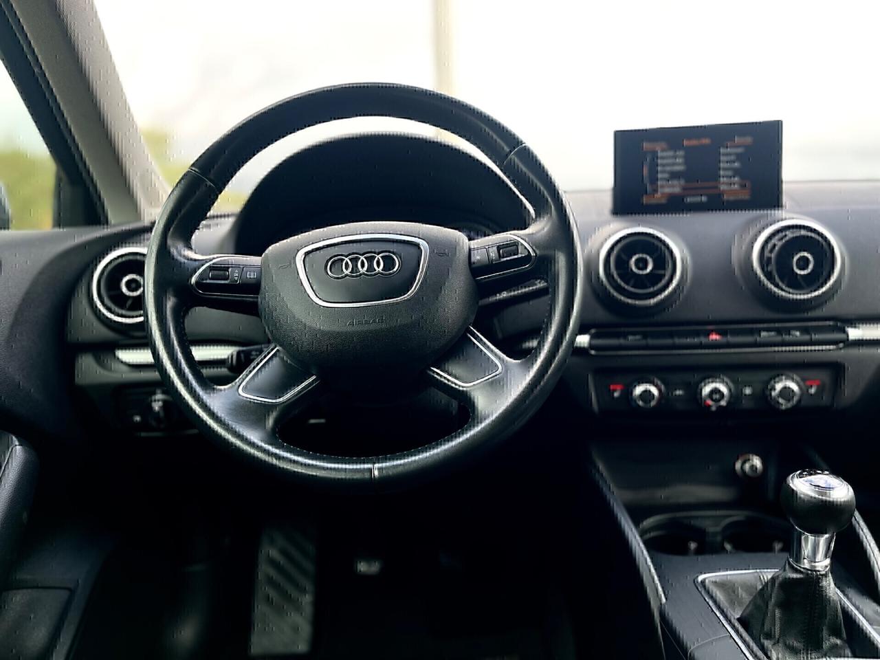 Audi A3 SPB 1.6 TDI (110cv)*XENO*NAVI*SEDILI RISCALDABILI