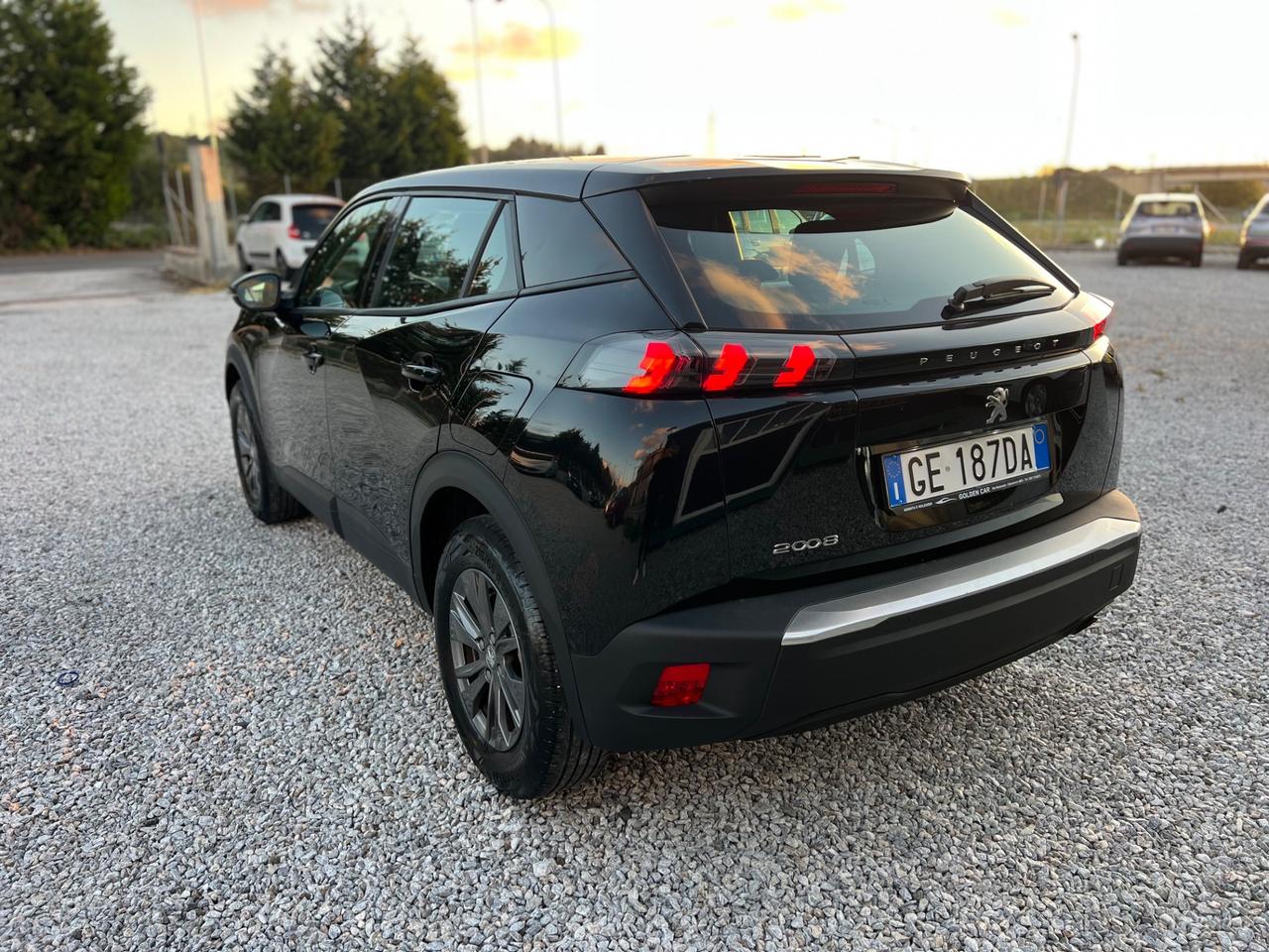 Peugeot 2008 PureTech 100 S&S Active Pack