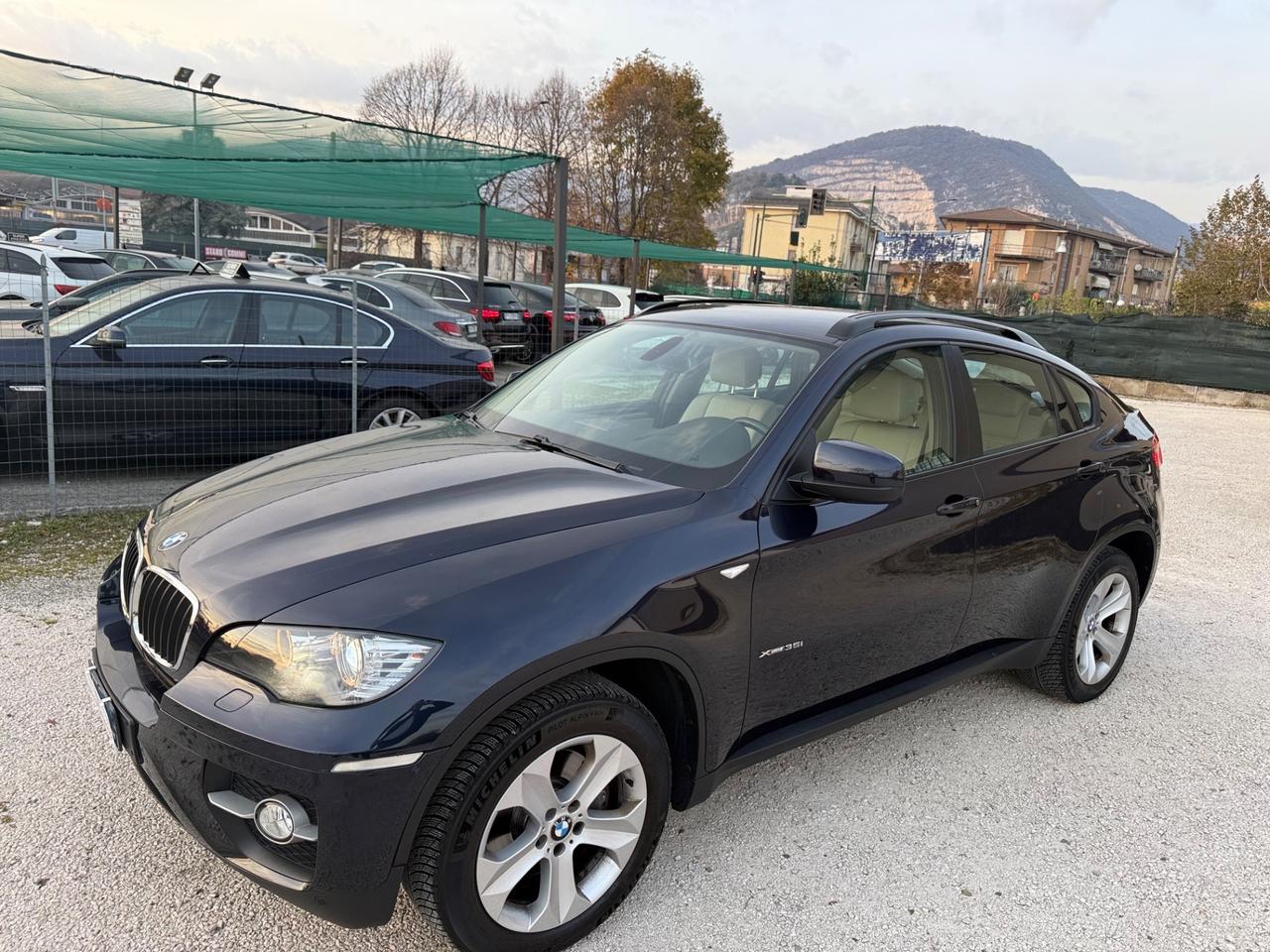 Bmw X6 xDrive35i Futura auto 8m Uniprop Top