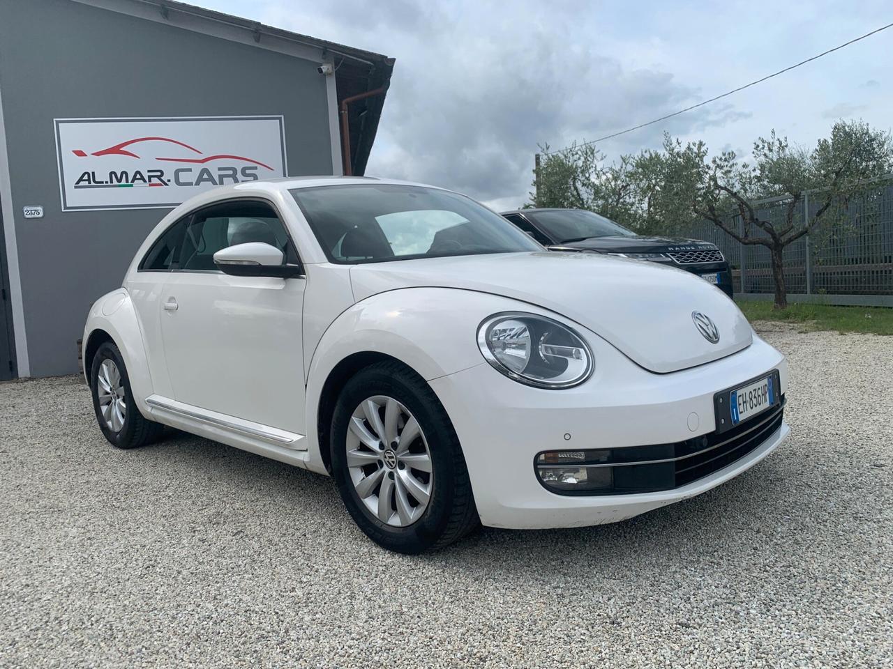 Volkswagen Maggiolino 1.6 TDI NEOPATENTATI