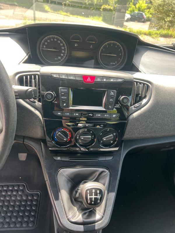 Lancia Ypsilon 5 Porte 1.2 2019 ecochic Gpl 69cv 65000KM.