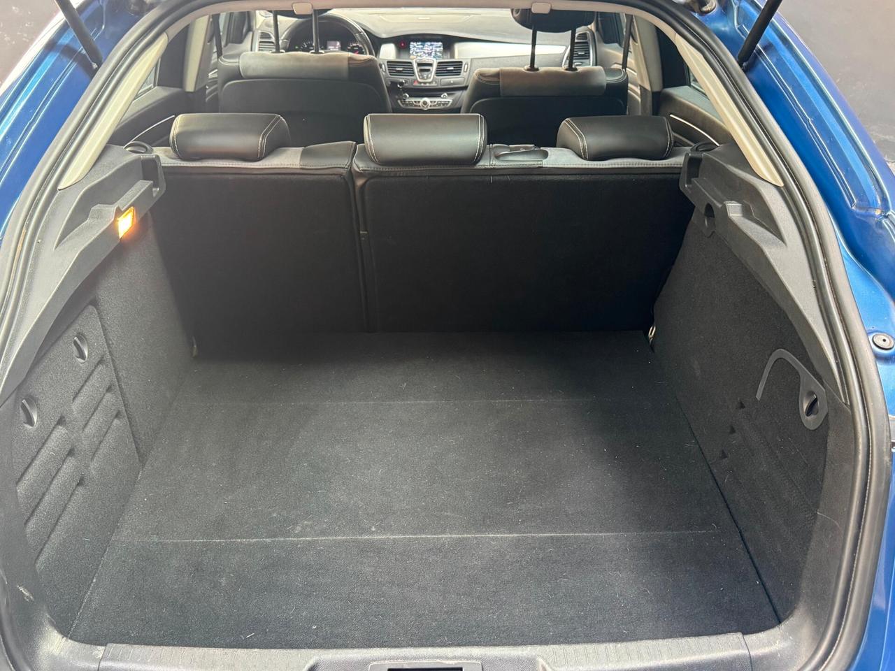 Renault Laguna 2.0 dCi 175CV SPORT 4Control