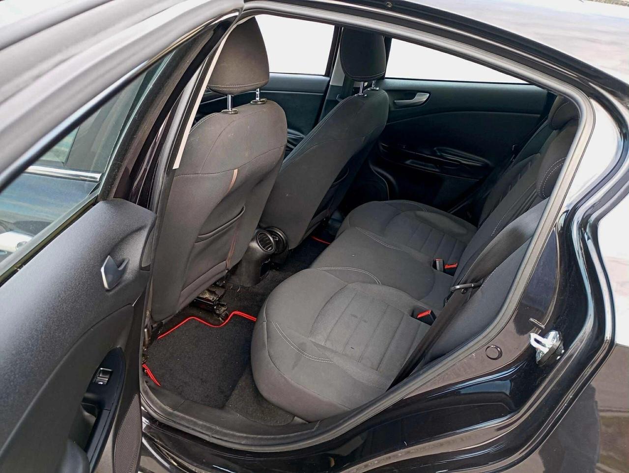 Alfa Romeo Giulietta 1.6 JTDm-2 120 CV Distinctive