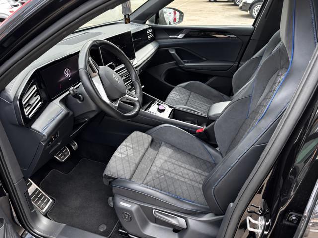 VOLKSWAGEN Tiguan 2.0 TDI 150 CV DSG R-Line Plus ''TOTAL BLACK''