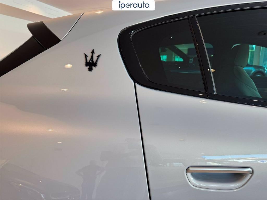 MASERATI Grecale 2.0 mhev modena 330cv auto del 2023