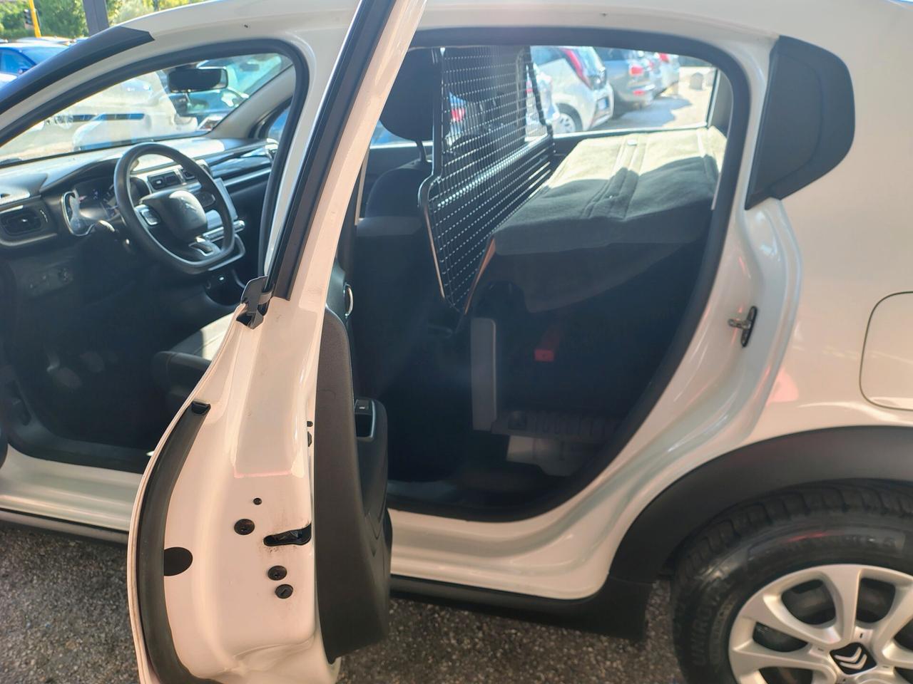Citroen C3 BlueHDi 100 S&S Van LIVE