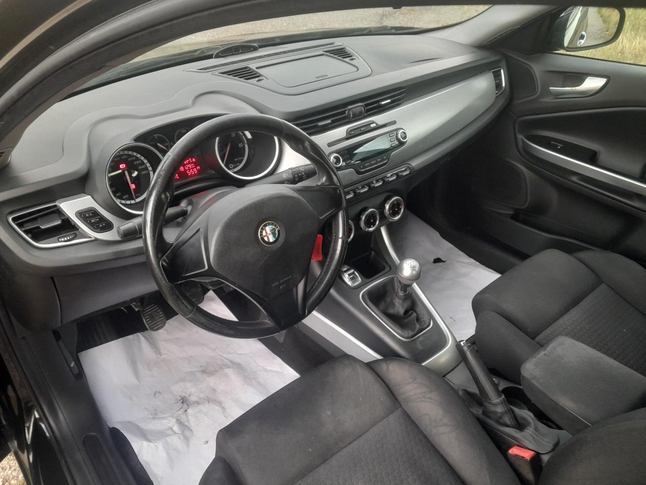 Alfa Romeo Giulietta 1.6 JTDm-2 105 CV Distinctive