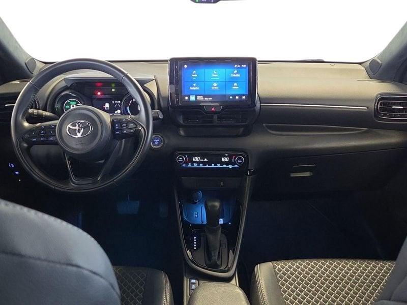 Toyota Yaris 4ª serie 1.5 Hybrid 5 porte Style
