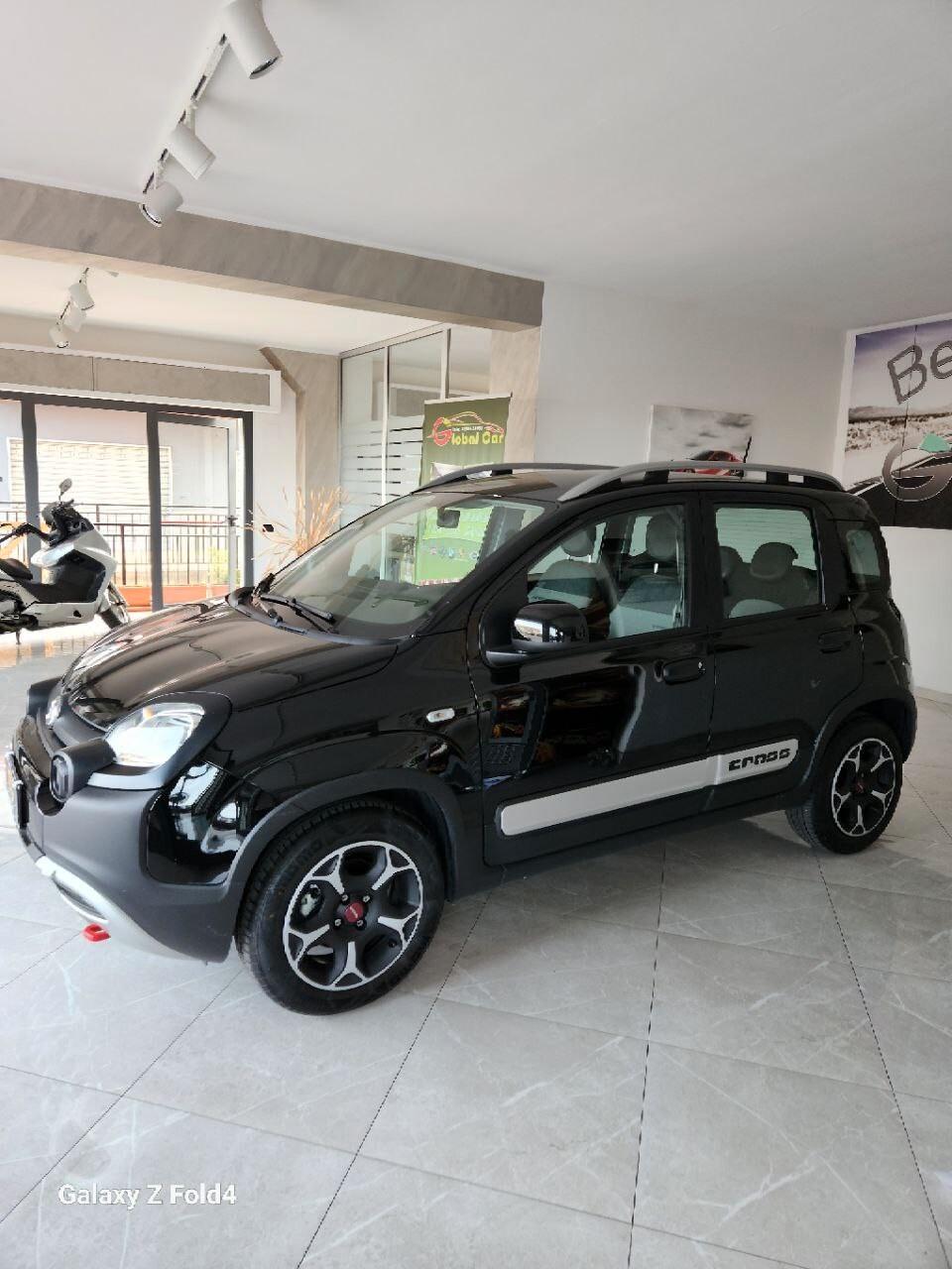 Fiat Panda CROSS 1.0 HYBRID