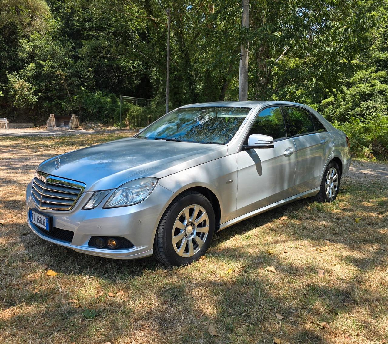 Mercedes-benz E 250 CDI BlueEFFICIENCY Elegance