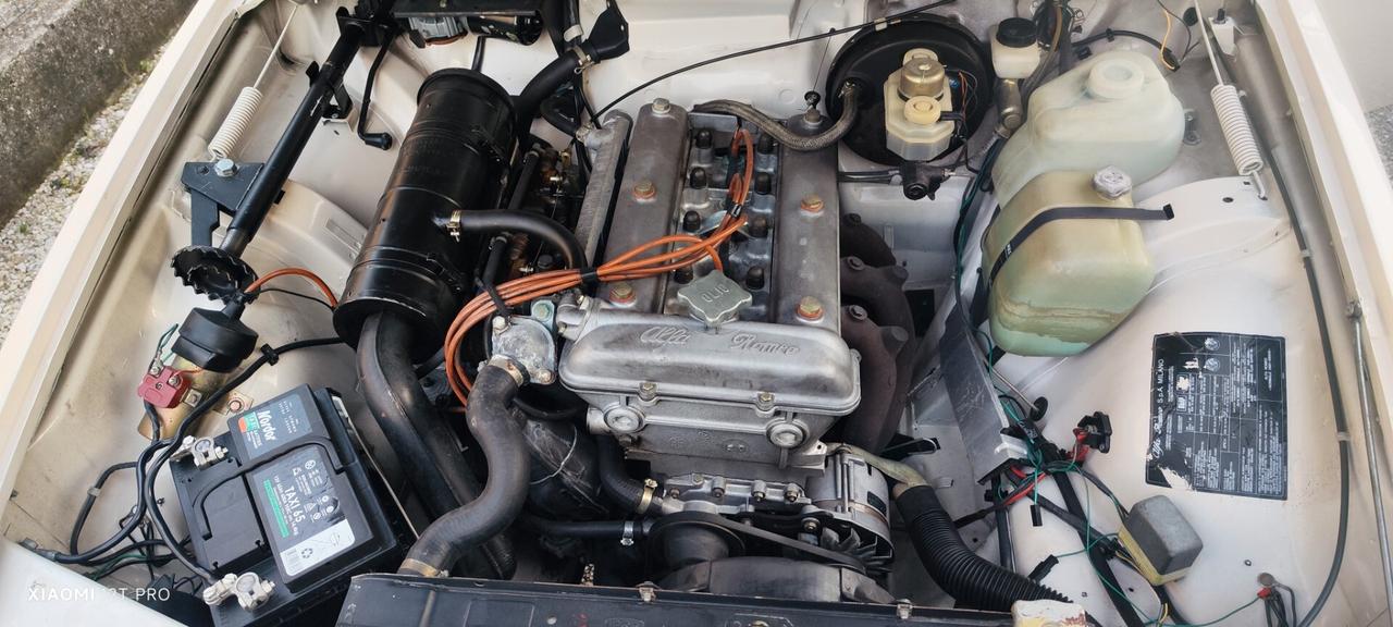 Alfa Romeo Alfetta 2.0 122cv (12.569km ORIG.)