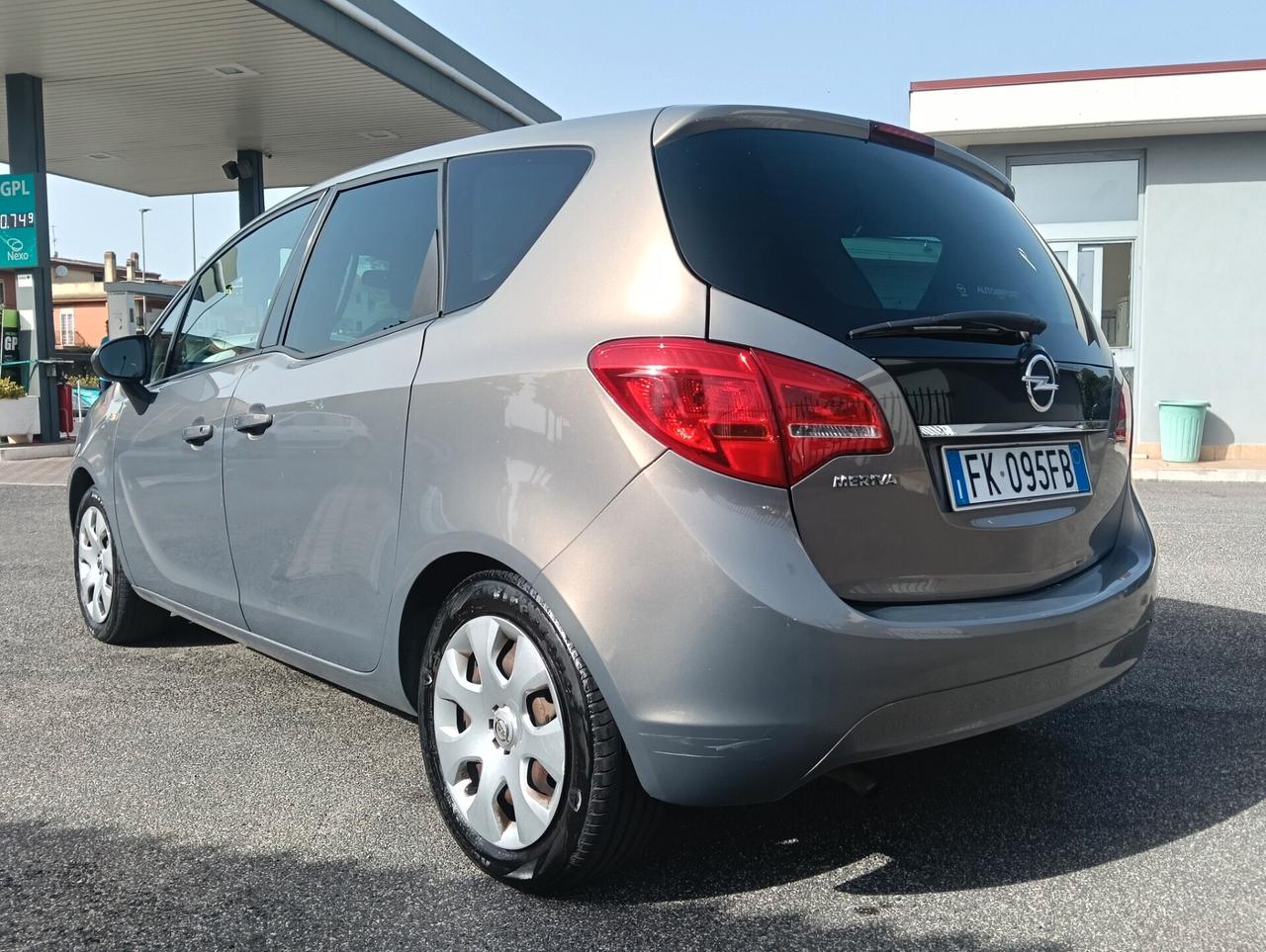 Opel Meriva 1.4 16V Gpl valido fino al 2034