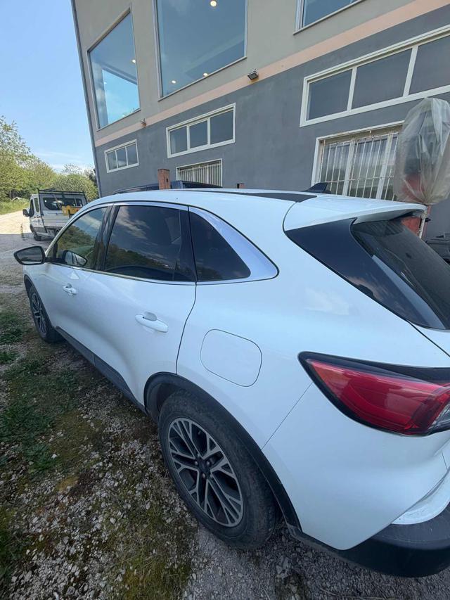 FORD Kuga 2.5 Plug In Hybrid 225 CV CVT 2WD Titanium