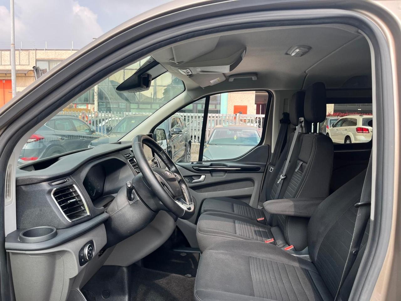 Ford Transit Custom 320 2.0 TDCi 170 aut.**+IVA**