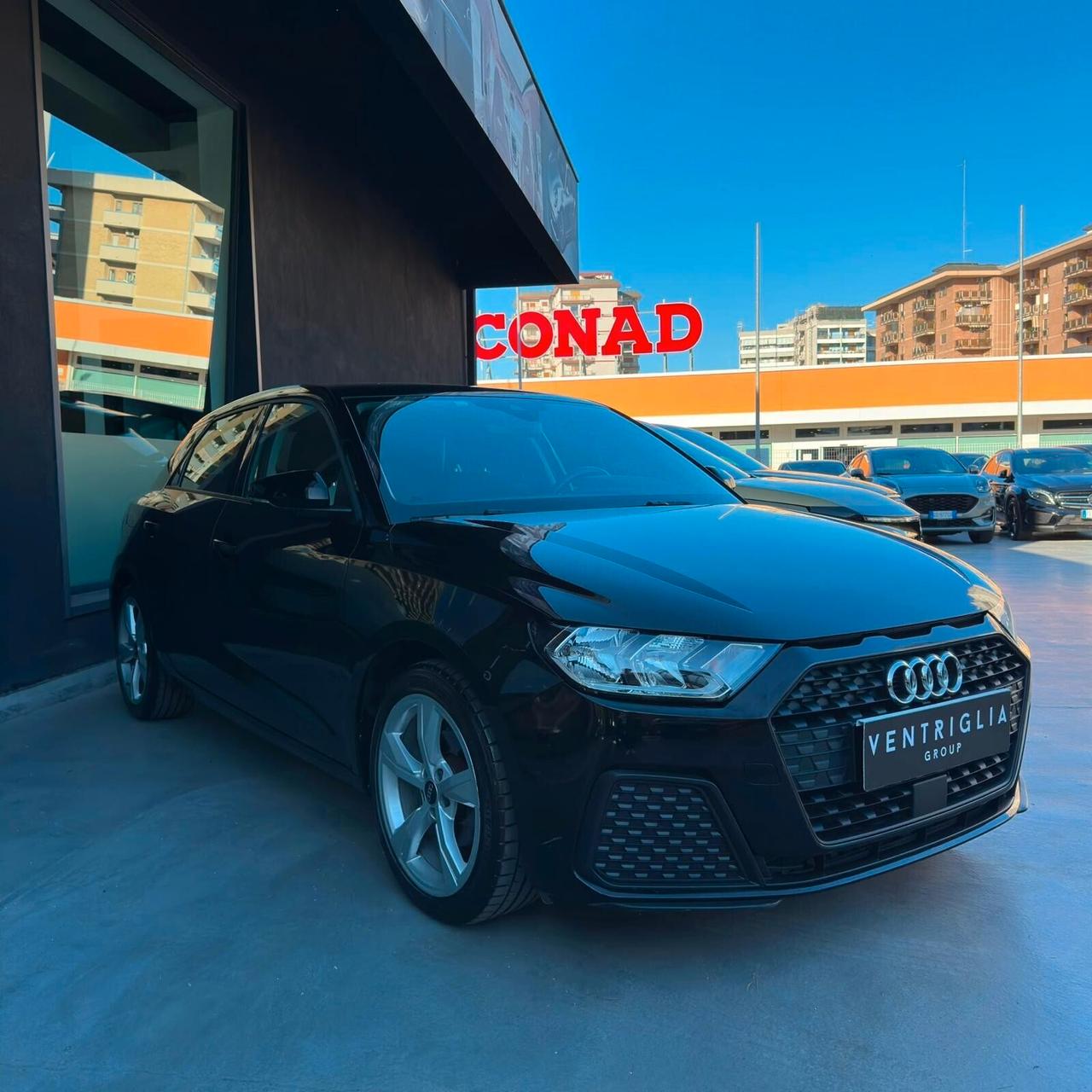 Audi A1 SPB 30 TFSI S tronic Identity Black