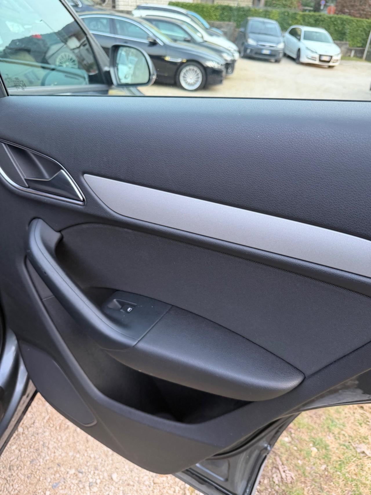 Audi Q3 2.0 TDI QUATTRO KMCERT UNICOPR