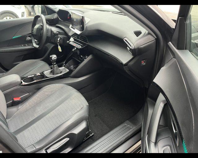 PEUGEOT 2008 PureTech 100 S&S Allure