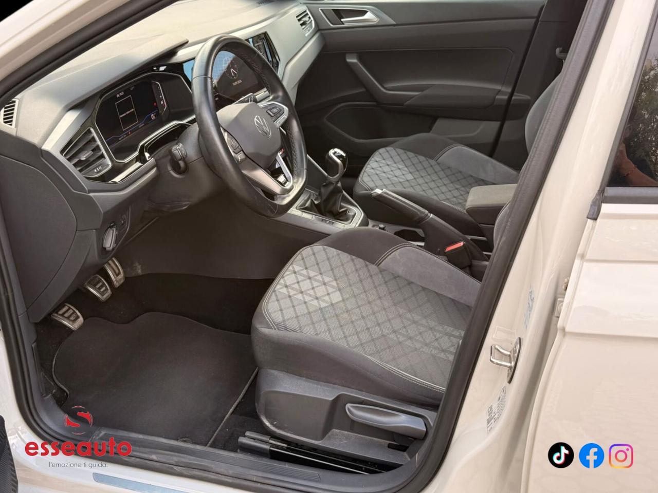 Volkswagen Taigo 1.0 TSI 110 CV R-Line