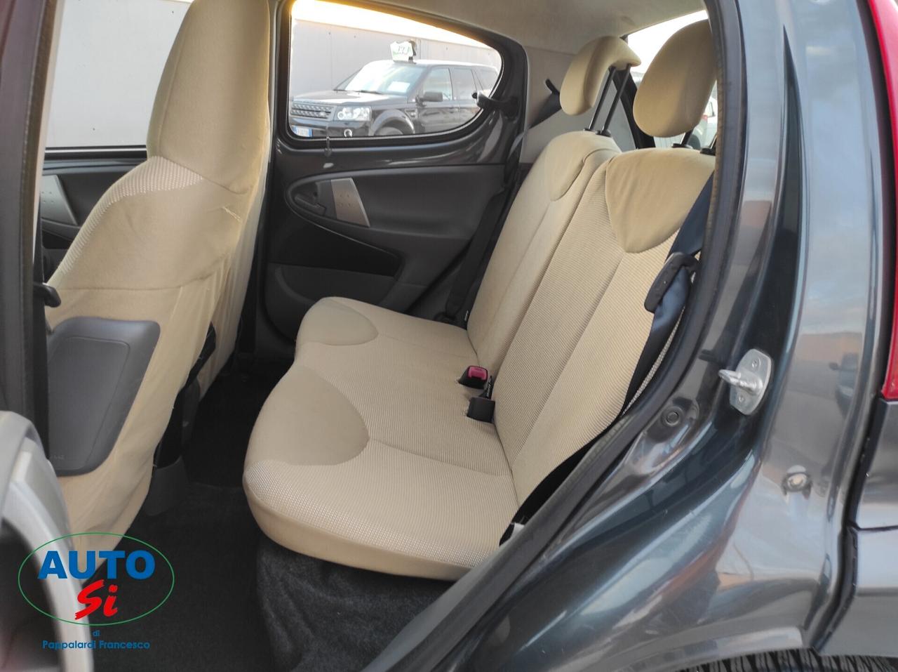 Peugeot 107 1.0 Benzina - 68cv NEOPATENTATI