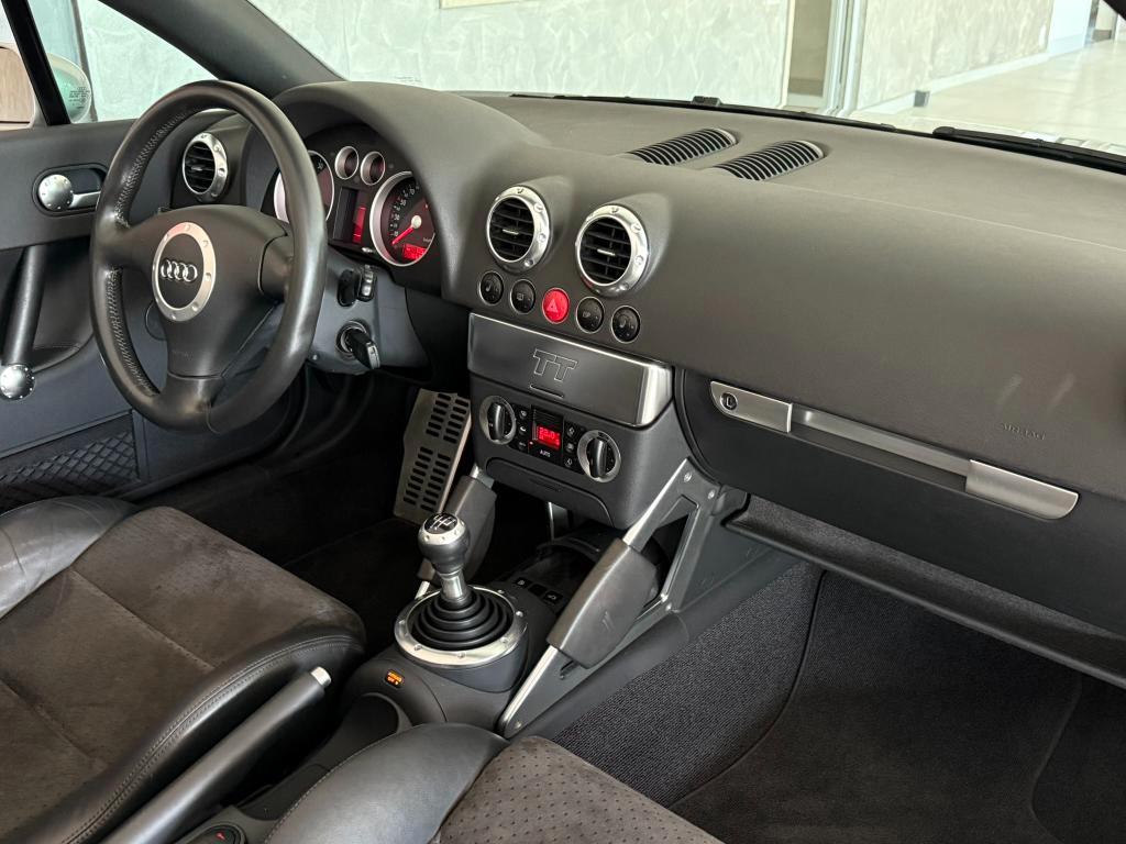 Audi TT Roadster 1.8t 150cv