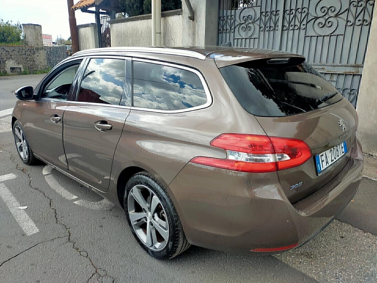 Peugeot 308 BlueHDi PERFETTA