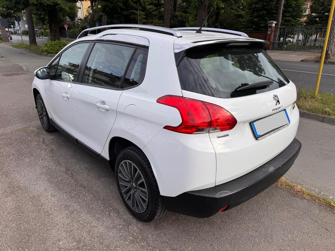 Peugeot 2008 1.6 HDI S&S URBAN CROSS garanzia 12 mesi