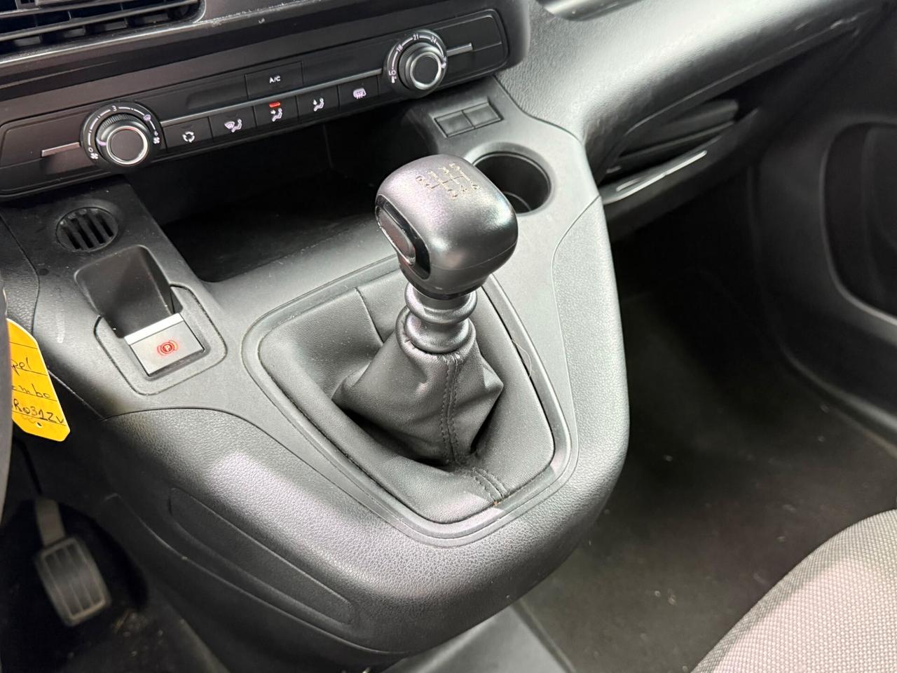 Opel Combo cargo 1.5d 100cv S&S (031)