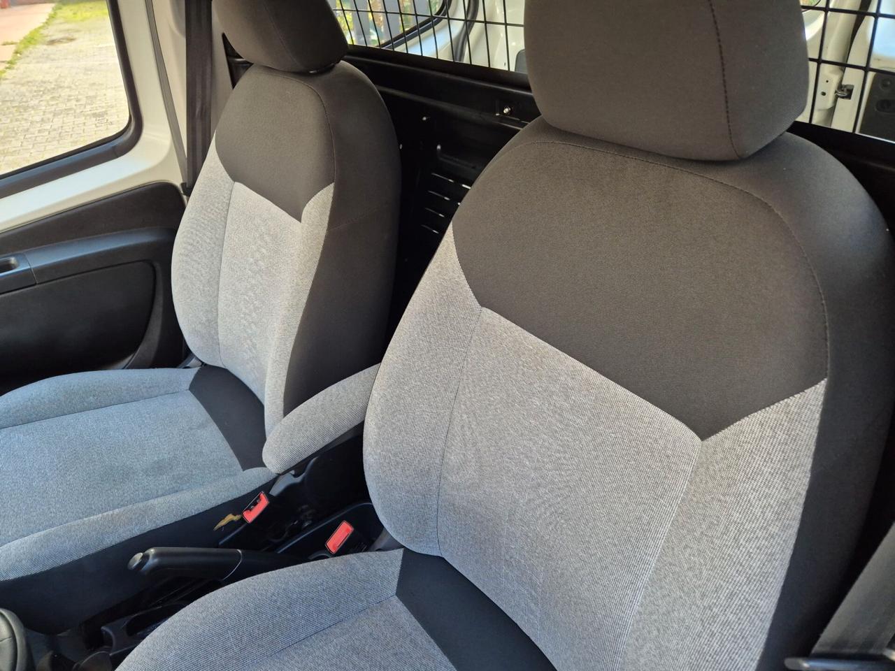 Fiat Fiorino 1.3 MJT 95CV Cargo IVA ESPOSTA