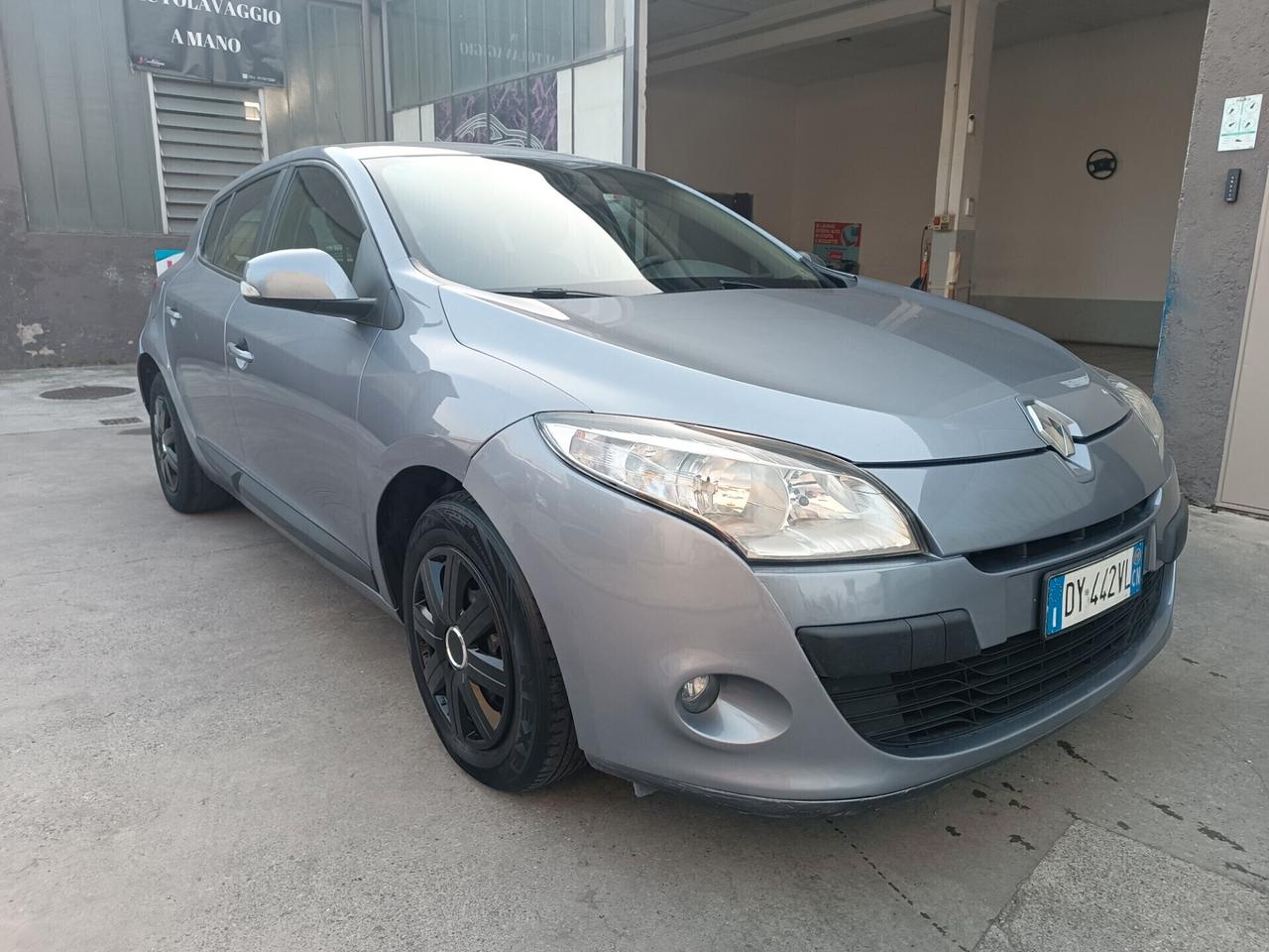 Renault Megane 1.5 diesel garanzia