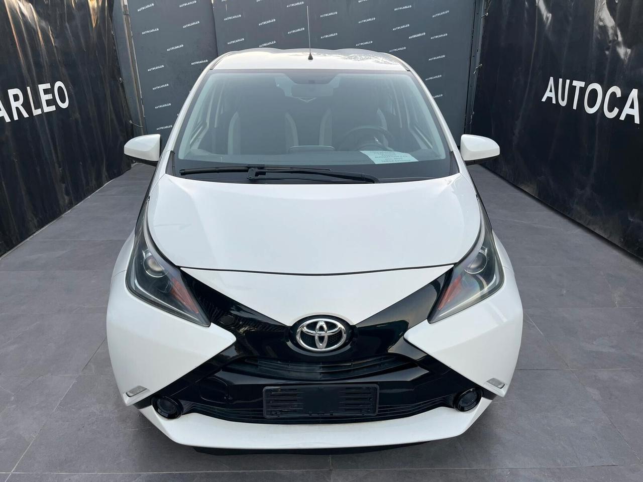 Toyota Aygo 1.0 BENZINA CAMBIO AUTOMATICO